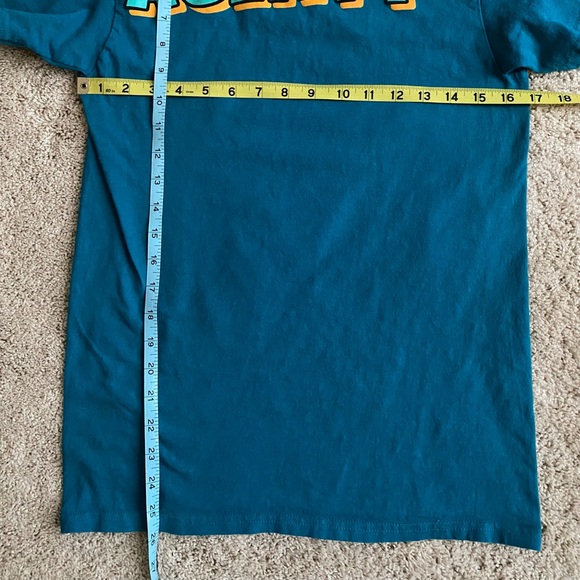 Disney Graphic T-Shirt; Perry the Platypus; SZ M - Picture 4 of 4